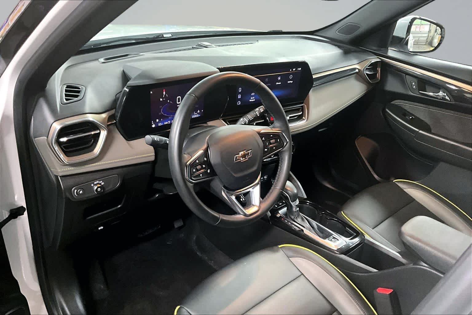 2024 Chevrolet Trailblazer ACTIV Summit White at James Chevrolet