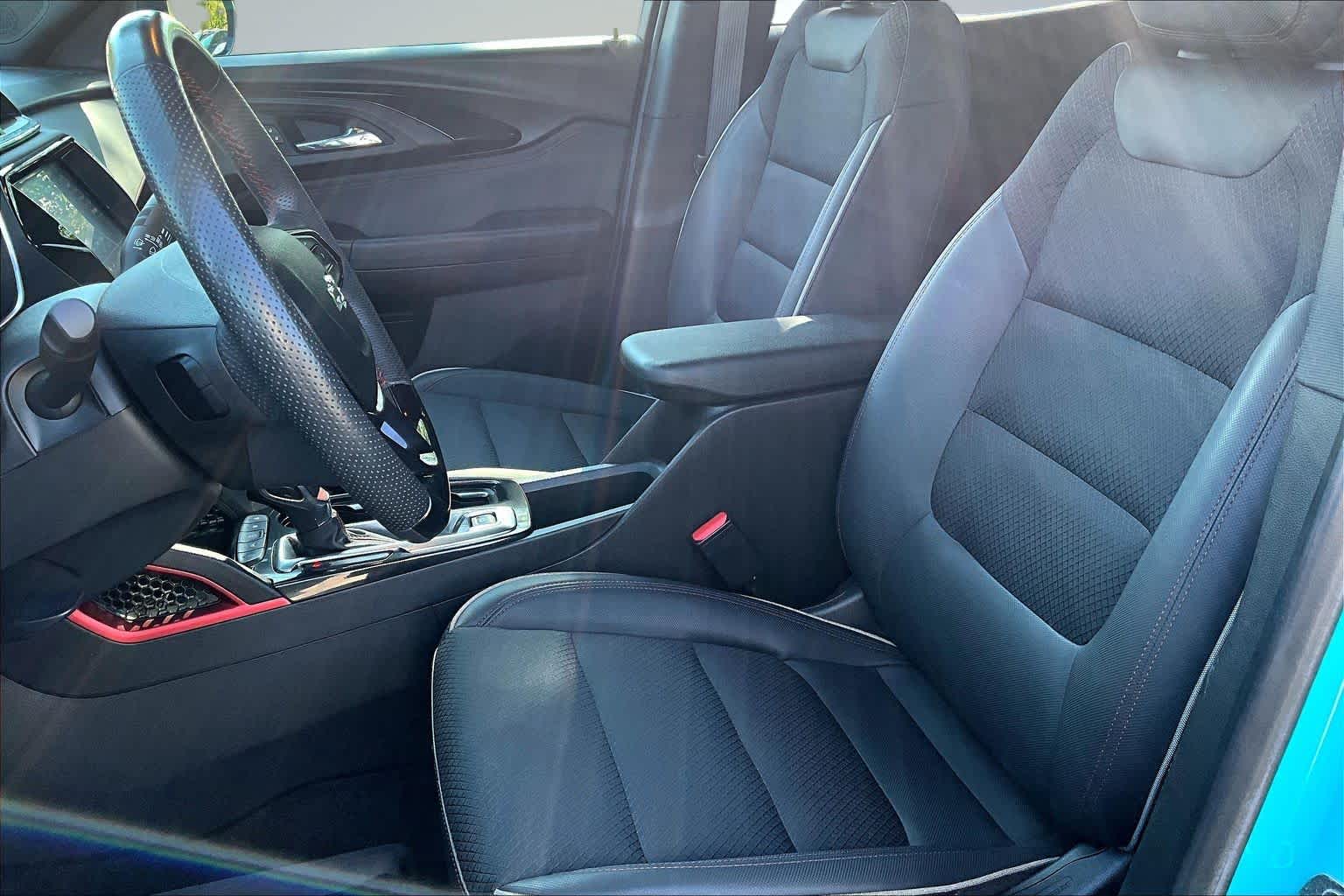 2022 Chevrolet Trailblazer RS Oasis Blue at James Chevrolet