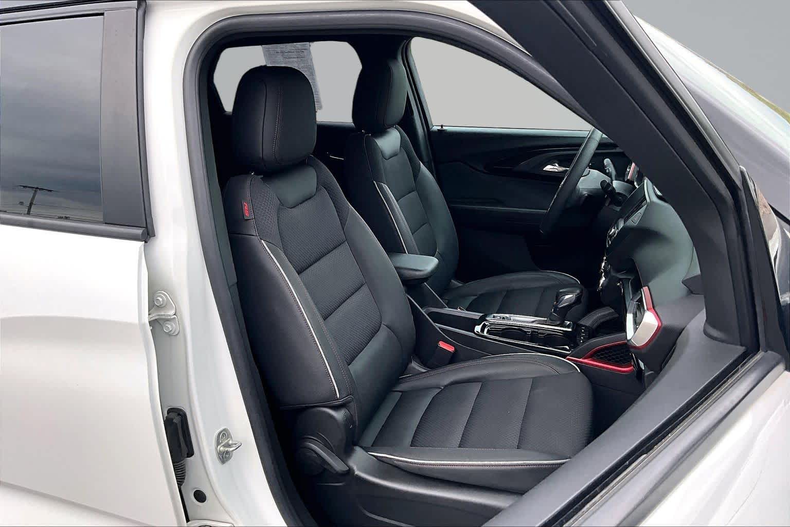 2023 Chevrolet Trailblazer RS Summit White at James Chevrolet