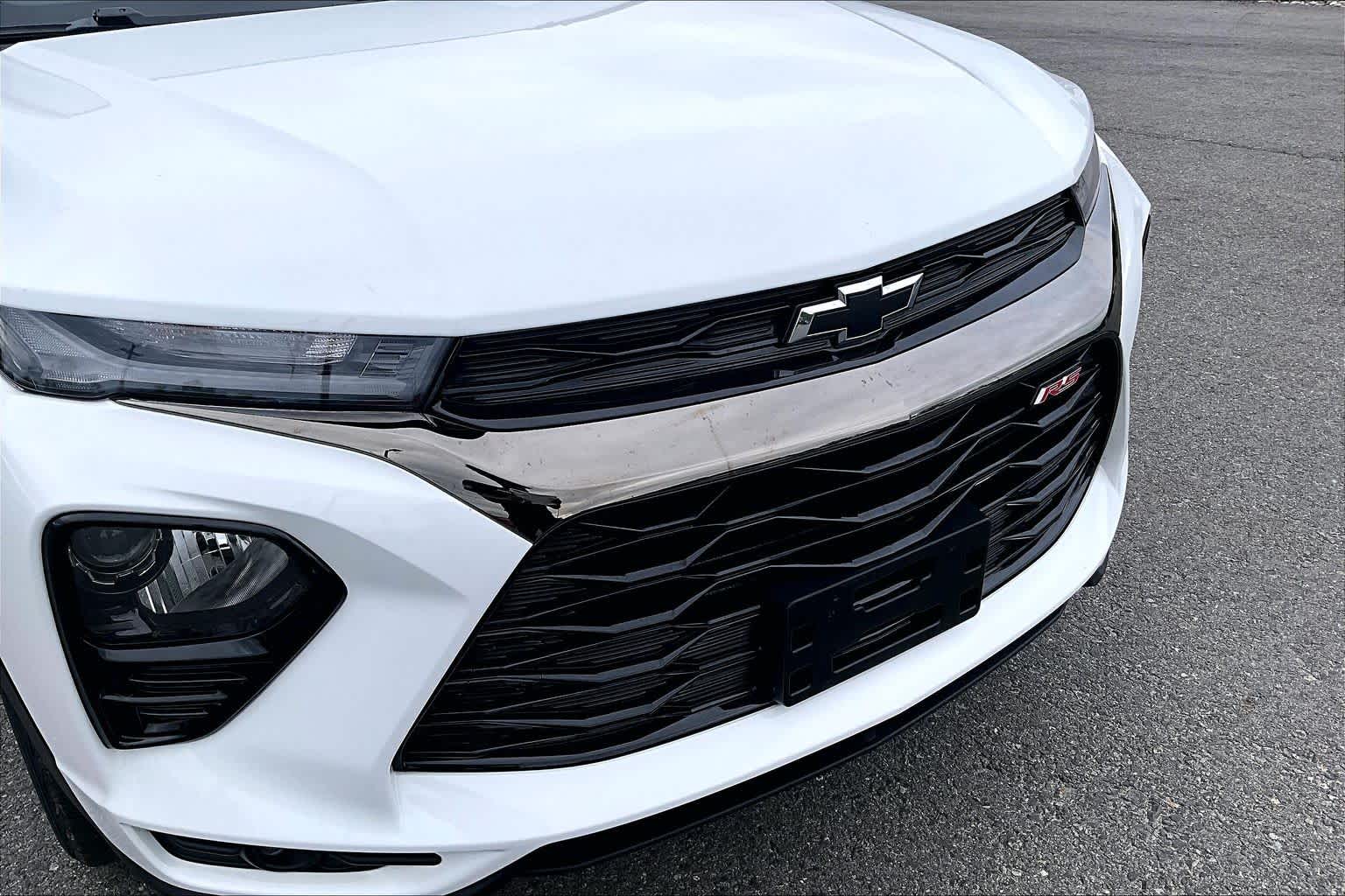 2023 Chevrolet Trailblazer RS Summit White at James Chevrolet