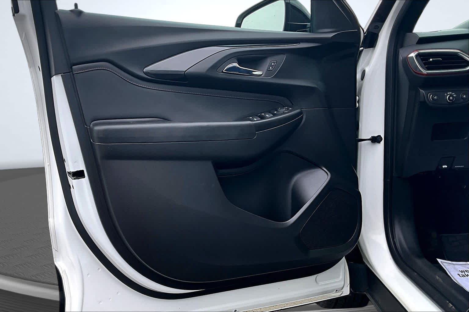 2023 Chevrolet Trailblazer RS Summit White at James Chevrolet
