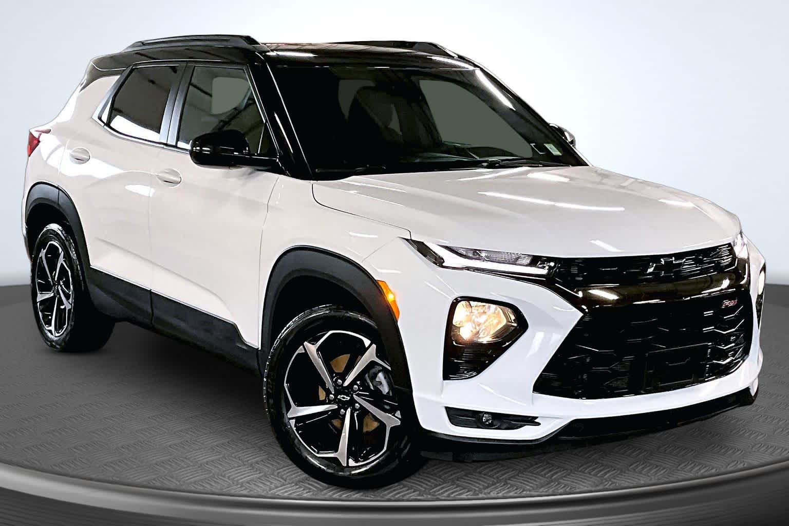 2023 Chevrolet Trailblazer RS Summit White at James Chevrolet