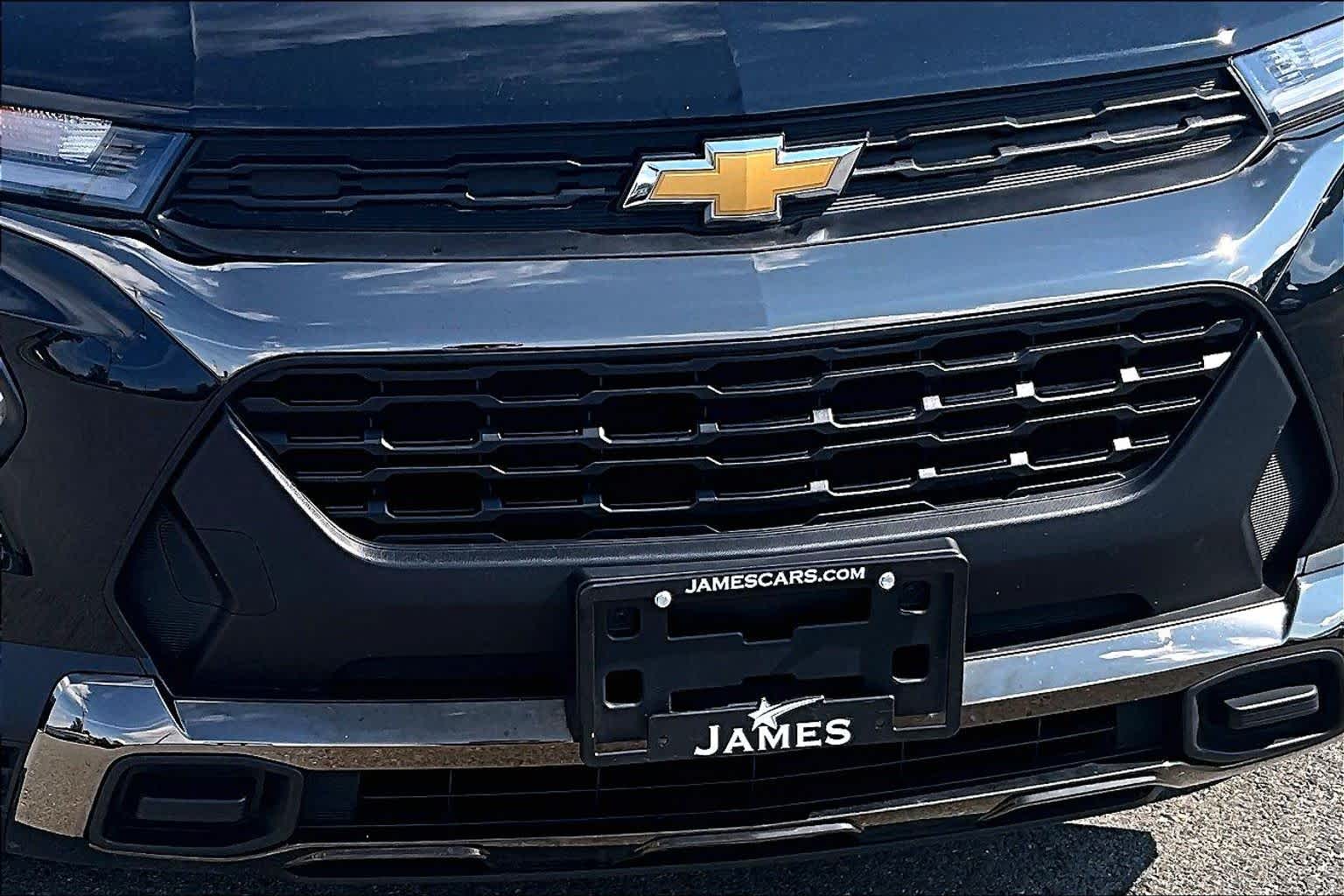 2023 Chevrolet Trailblazer ACTIV Mosaic Black Metallic at James Chevrolet