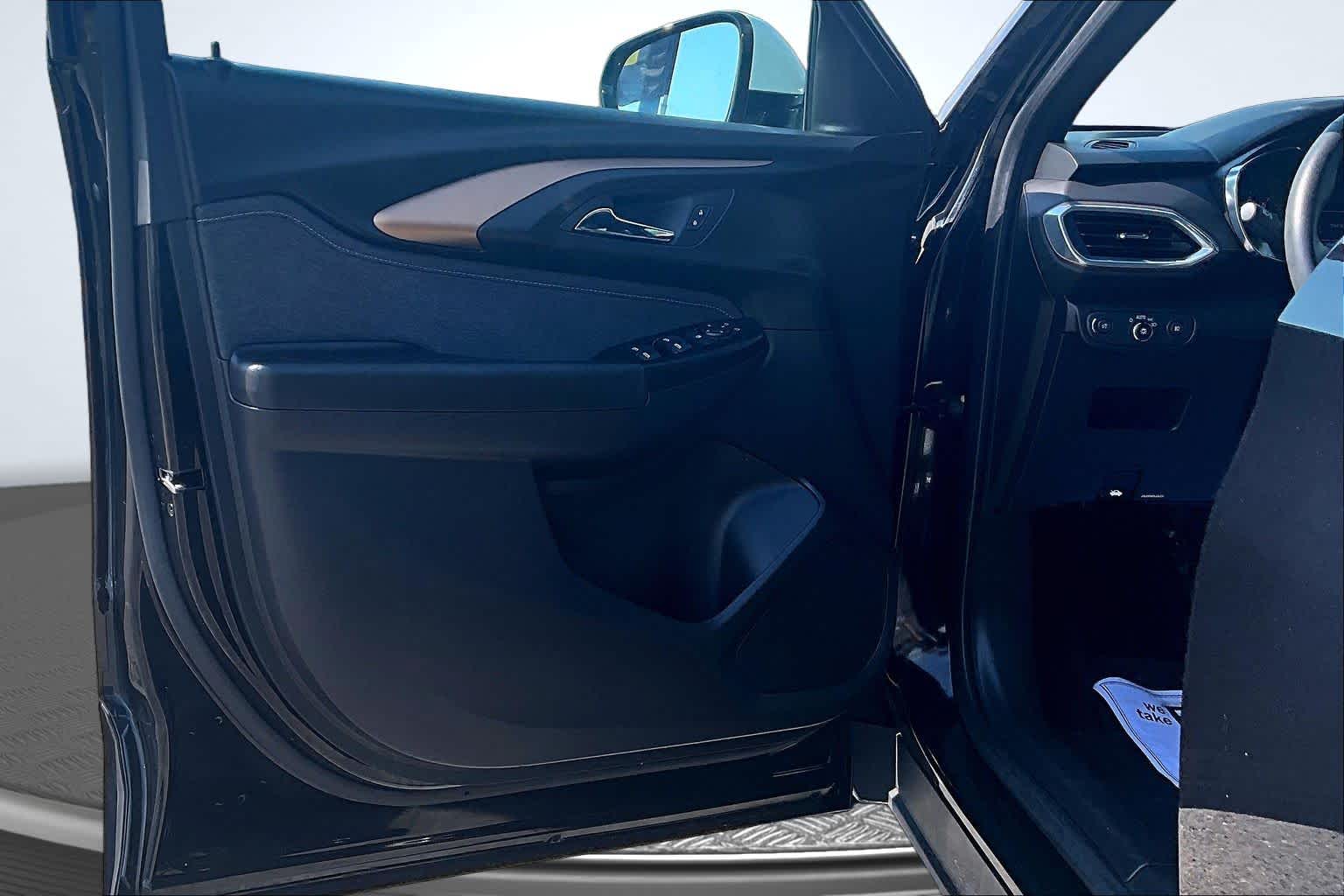2023 Chevrolet Trailblazer ACTIV Mosaic Black Metallic at James Chevrolet