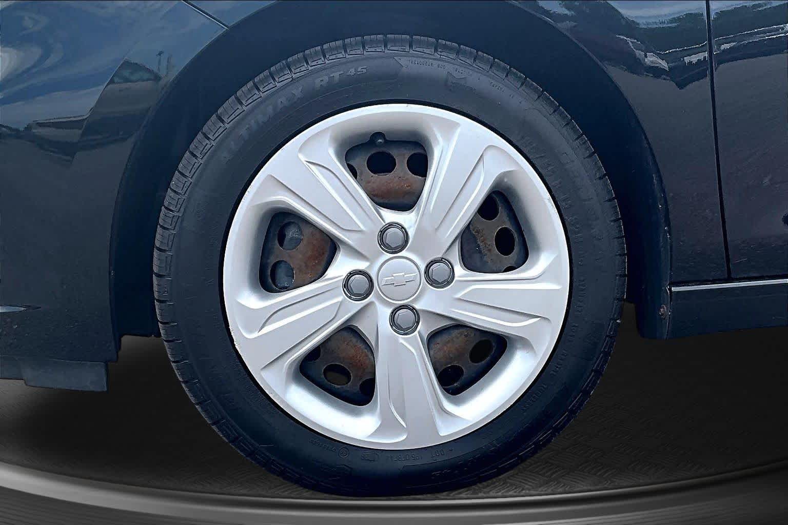 2021 Chevrolet Spark LS - 8