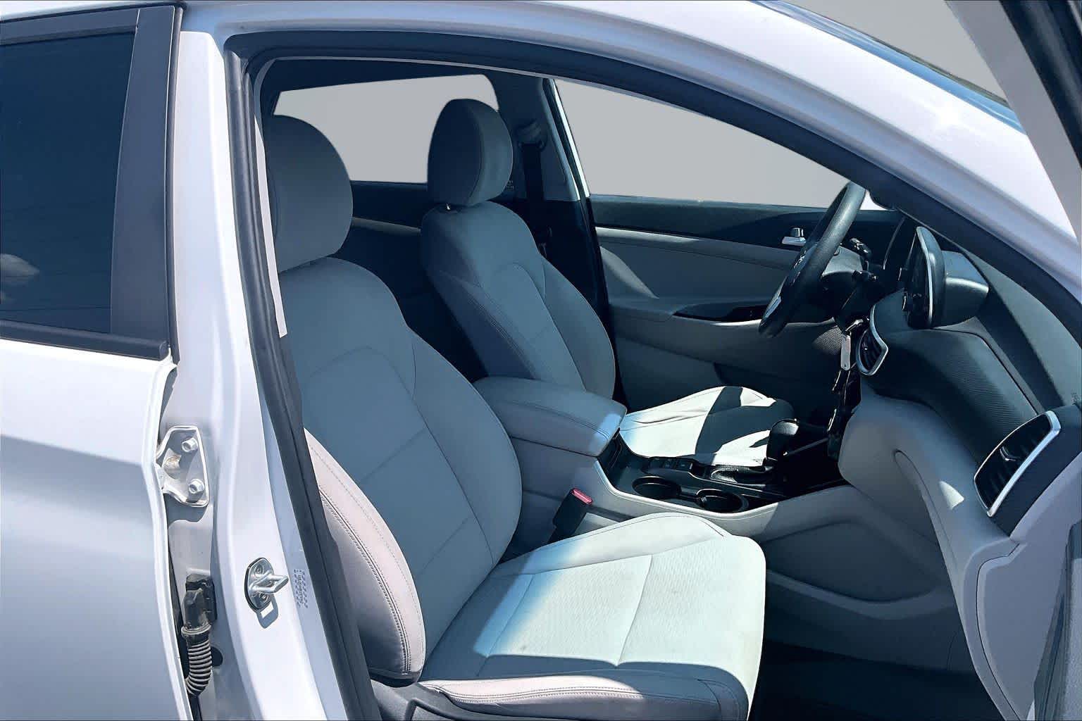 2019 Hyundai Tucson SE - 7