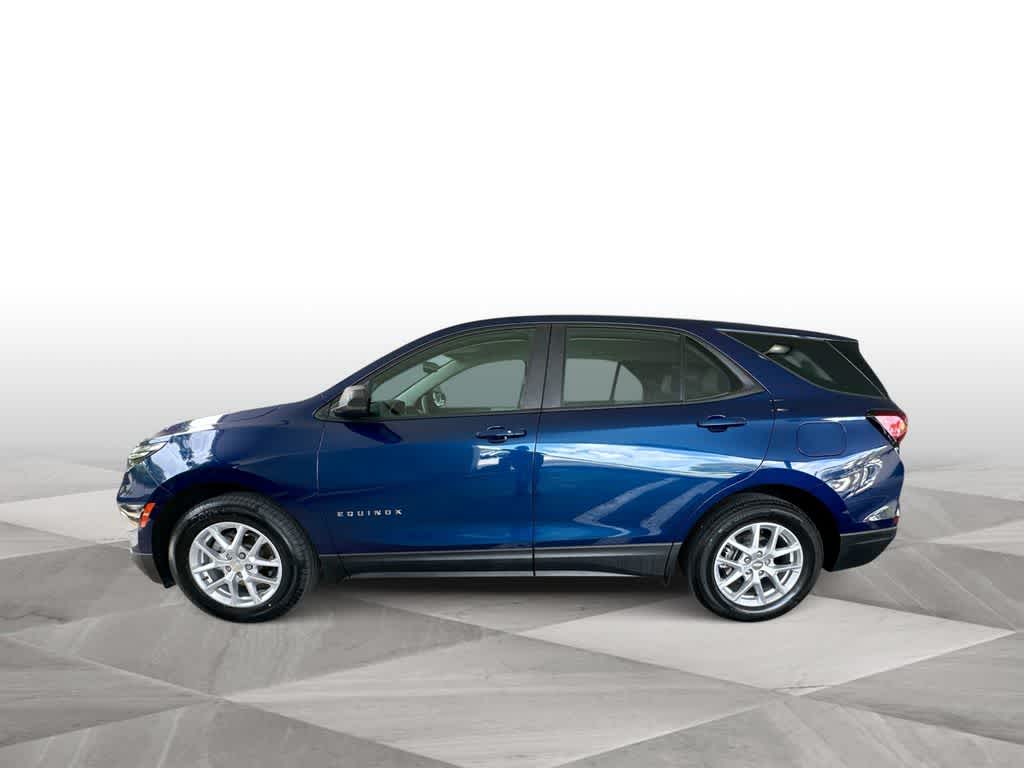 View vehicle photo 5