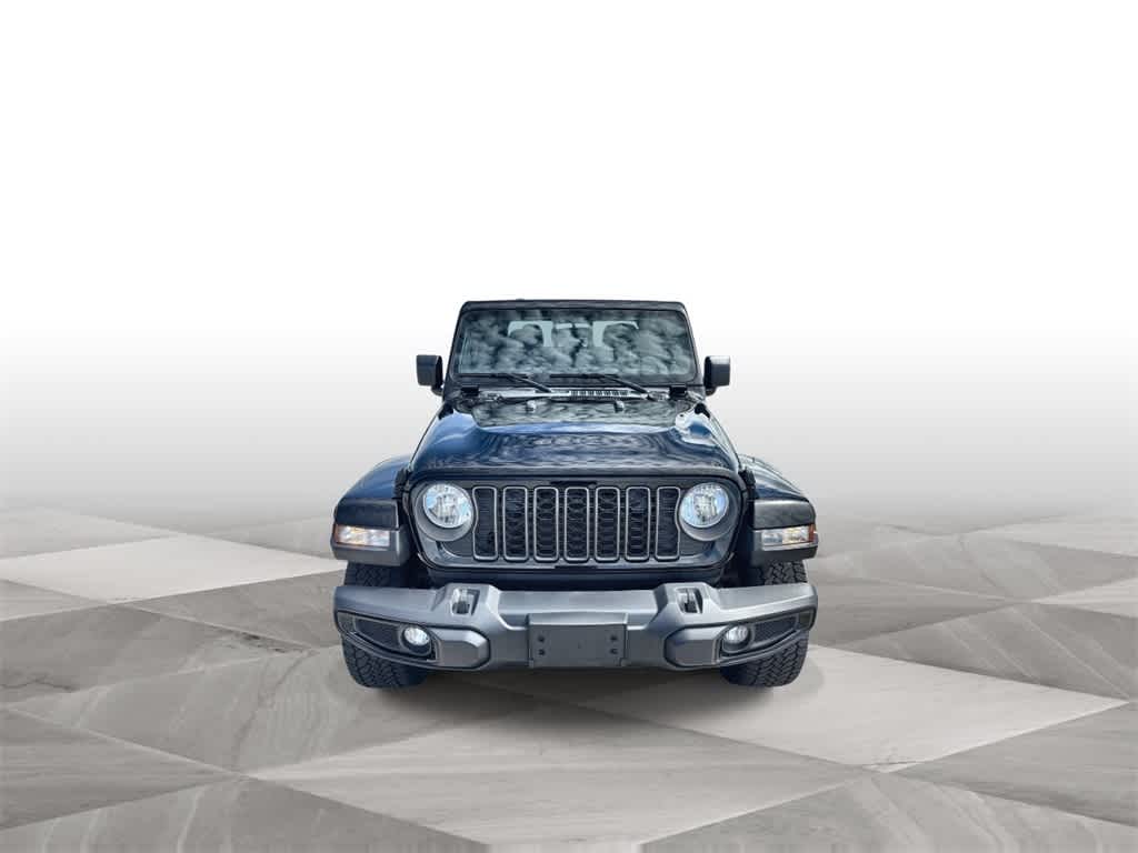 2024 Jeep Gladiator Sport photo 3