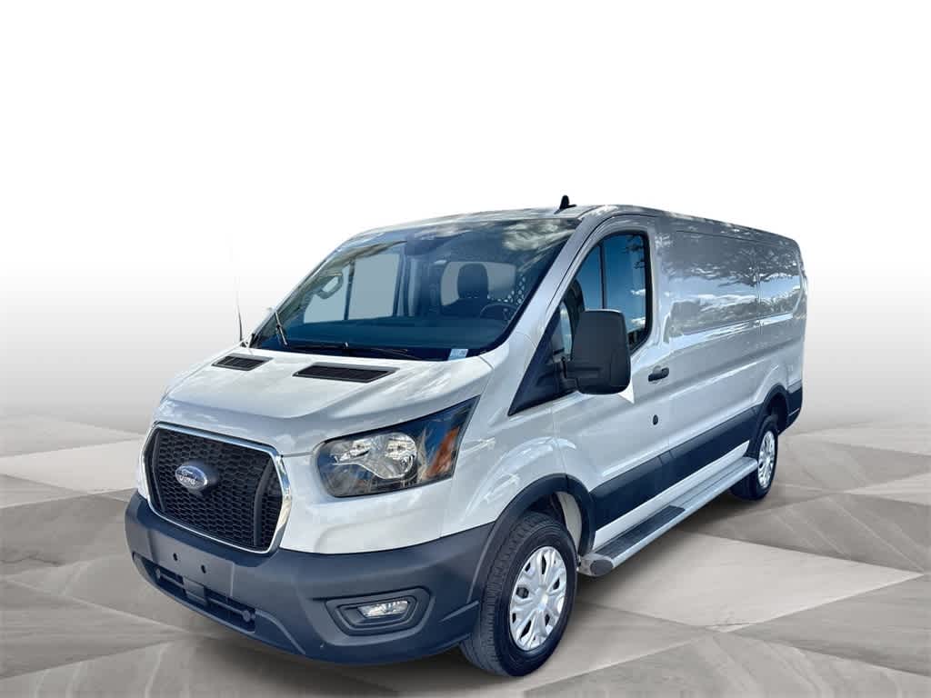 2024 Ford Transit Base's photo