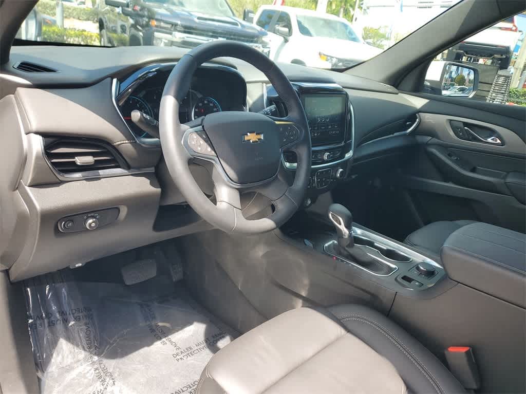 Used 2024 Chevrolet Traverse Limited 3LT with VIN 1GNESWKW2RJ135998 for sale in Florida City, FL