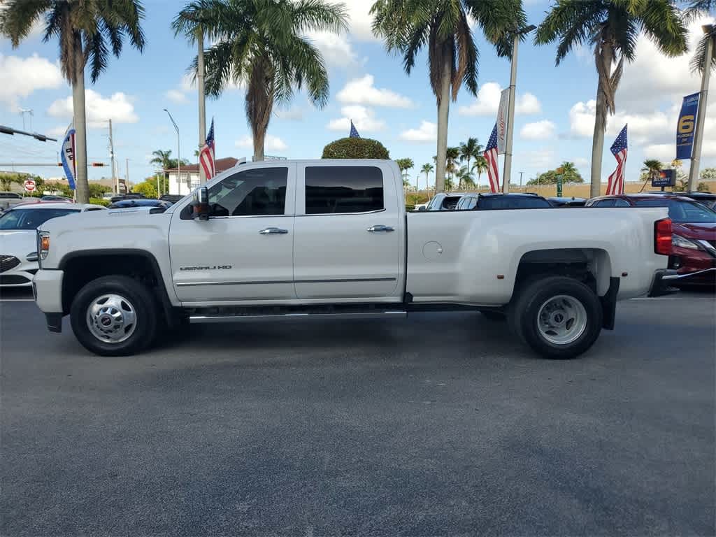Used 2019 GMC Sierra 3500 Denali HD Denali with VIN 1GT42WEY8KF173200 for sale in Florida City, FL