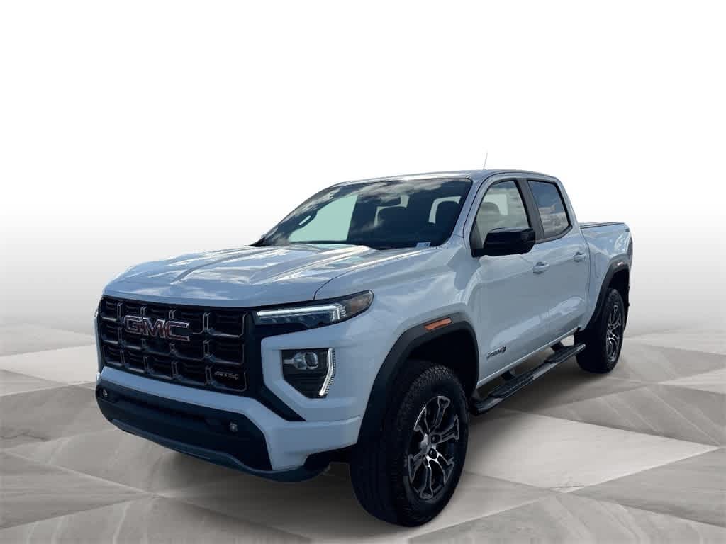 2024 GMC Canyon 4WD AT4