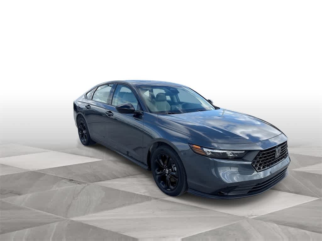 2025 Honda Accord SE photo 2