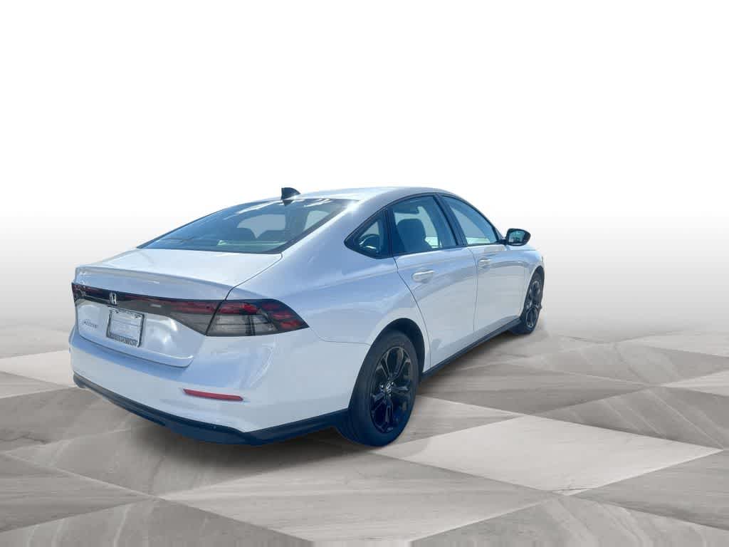 2025 Honda Accord SE - Photo 8