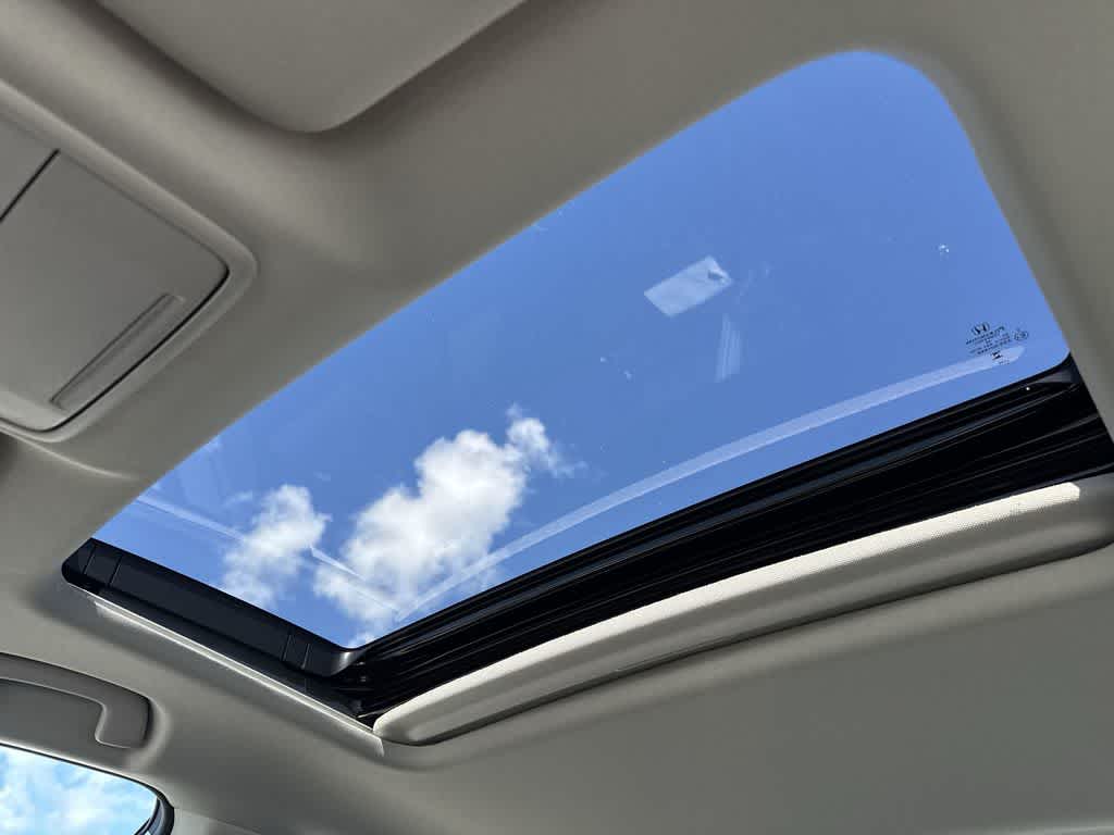 2025 Honda Accord SE - Photo 16