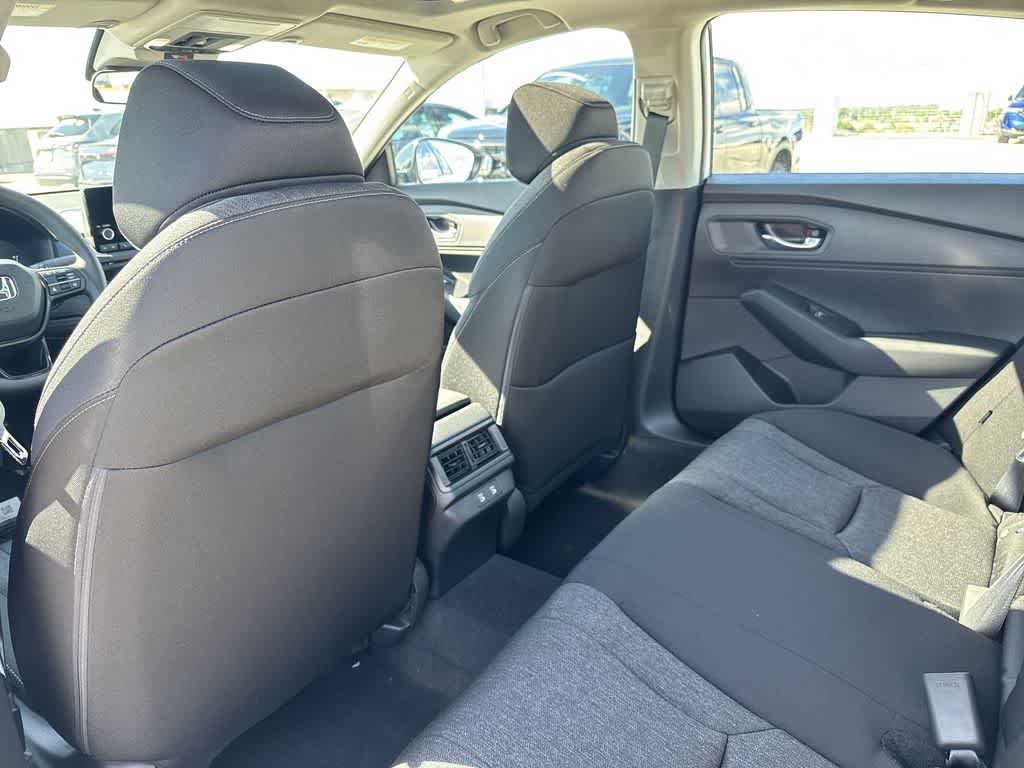 2025 Honda Accord SE - Photo 22