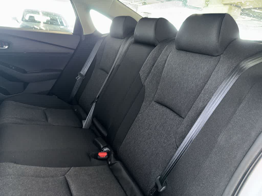 2025 Honda Accord SE - Photo 21