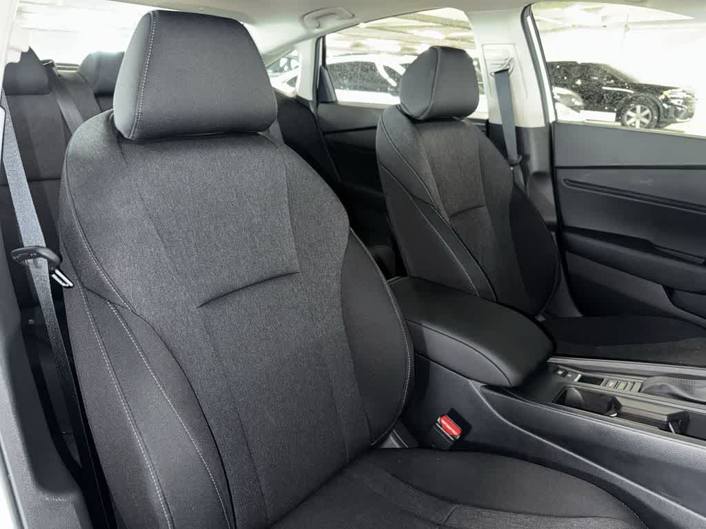 2025 Honda Accord SE - Photo 26