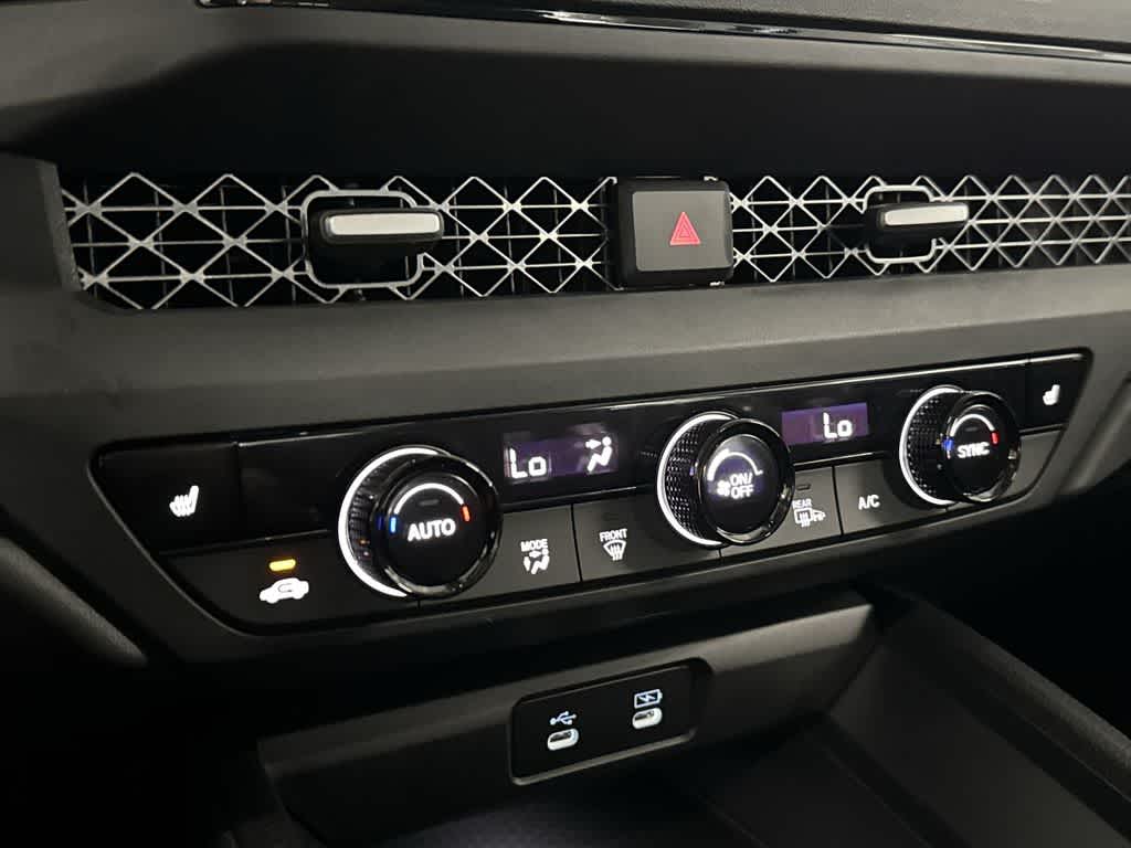 2025 Honda Accord SE - Photo 19