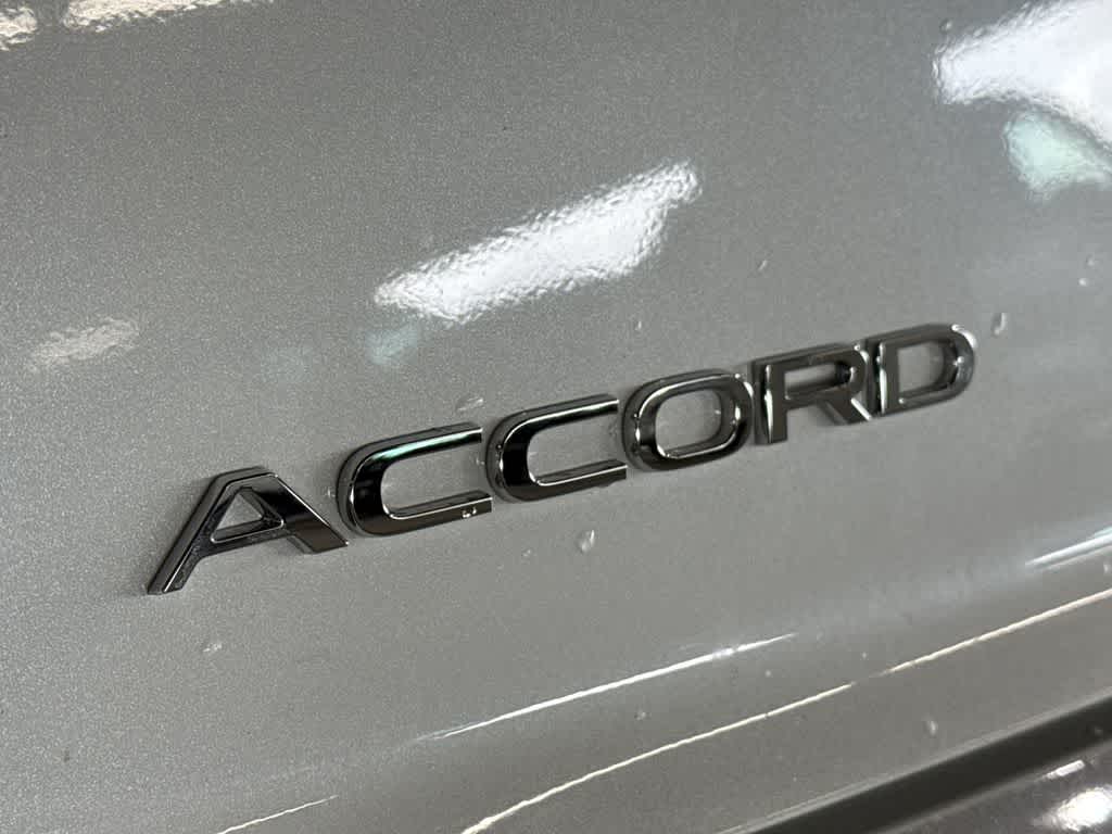 2025 Honda Accord SE - Photo 11