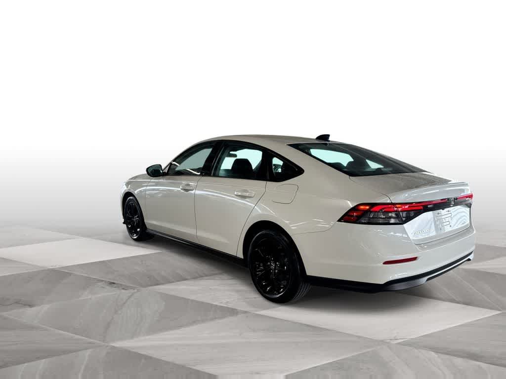 2025 Honda Accord SE - Photo 6