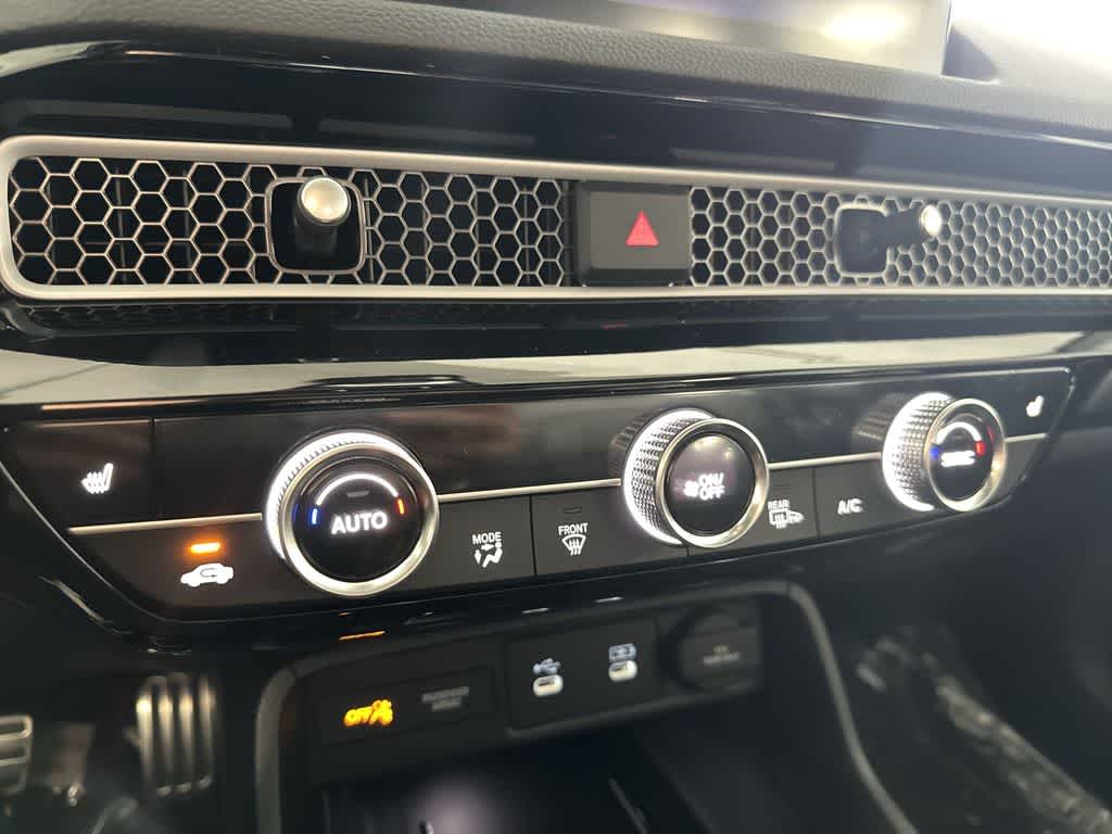 2025 Honda Civic Sport Touring - Photo 19