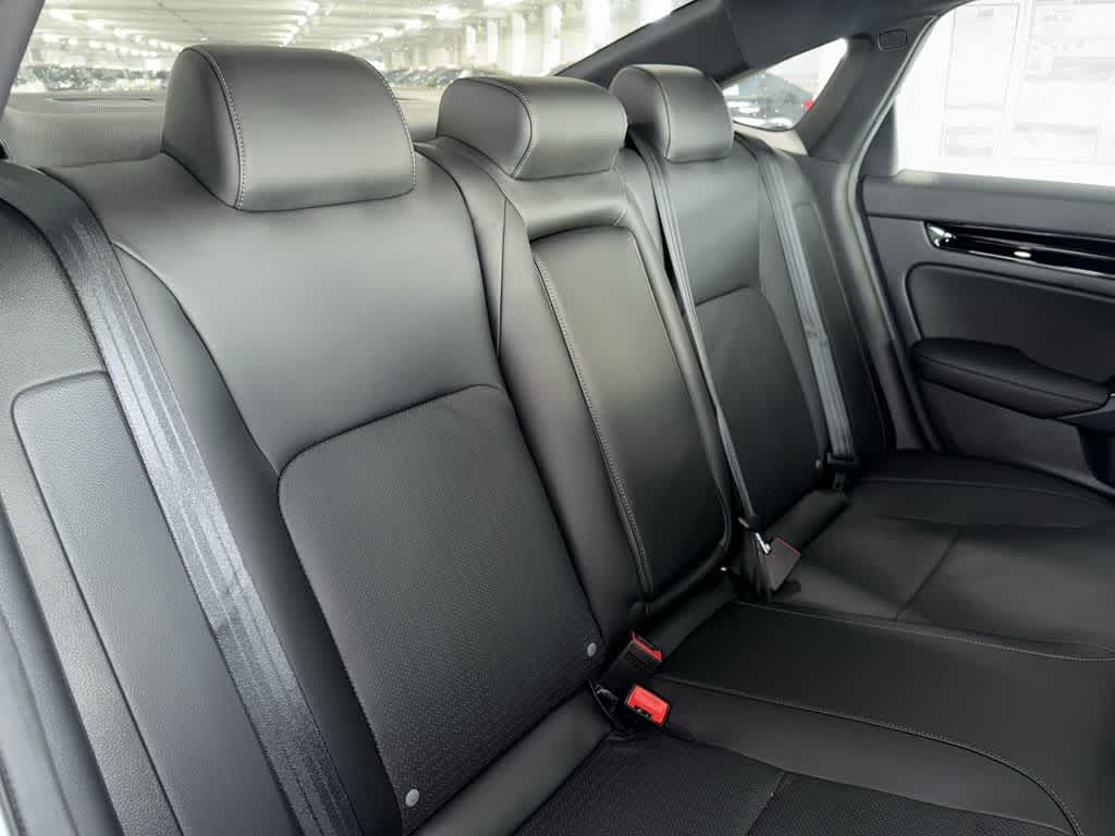 2025 Honda Civic Sport Touring - Photo 25
