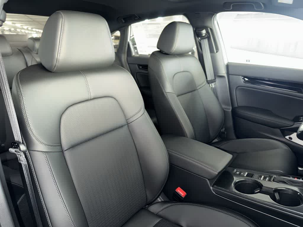 2025 Honda Civic Sport Touring - Photo 26