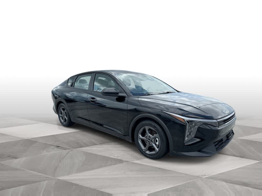 Used 2025 Kia K4 LXS with VIN 3KPFT4DE1SE055033 for sale in Florida City, FL