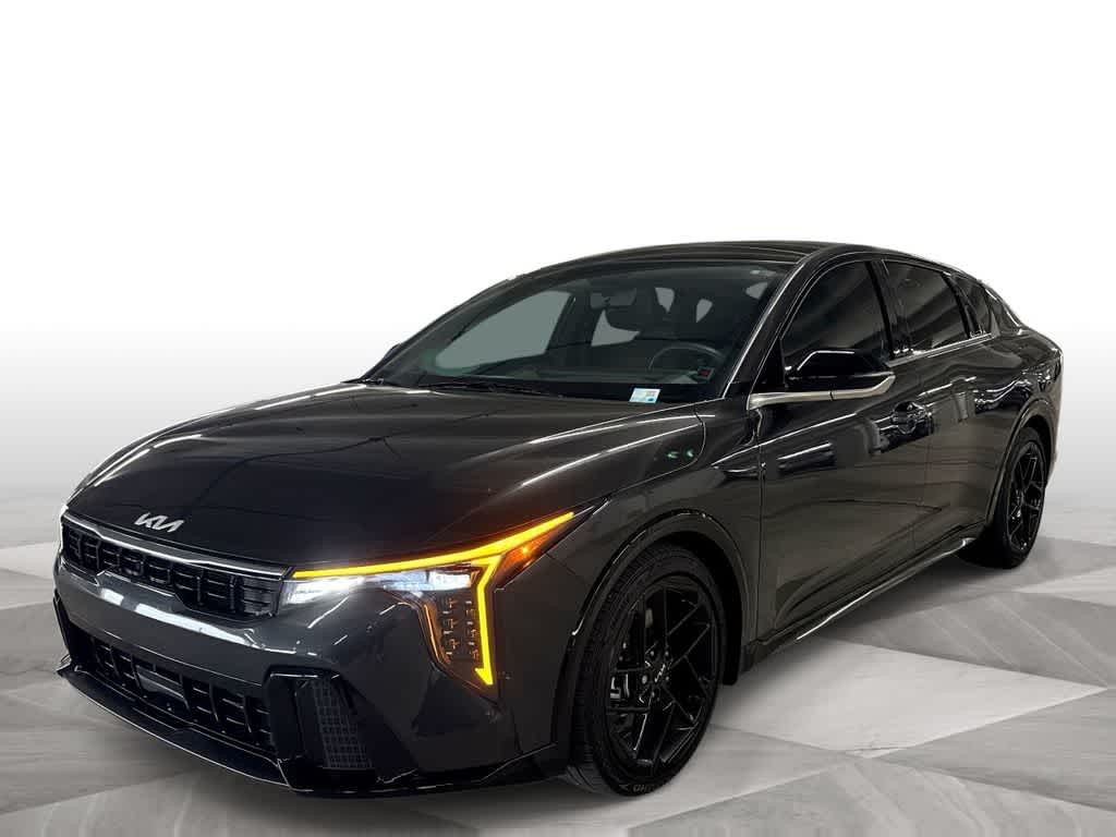 2025 Kia K4 GT-Line Turbo