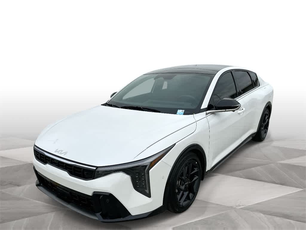 2025 Kia K4 GT-Line Turbo