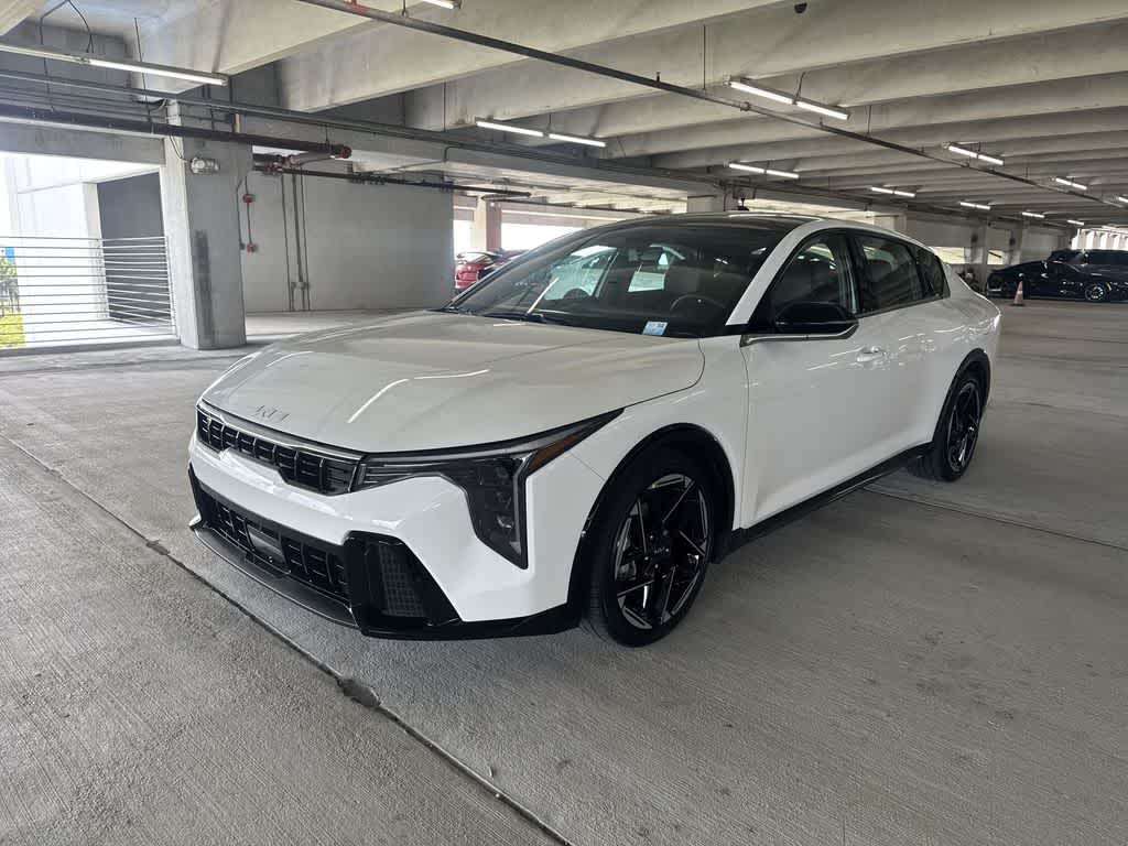 2025 Kia K4 GT-Line