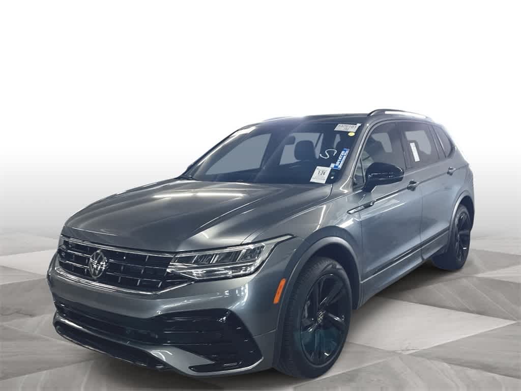 2024 Volkswagen Tiguan SE R-Line Black