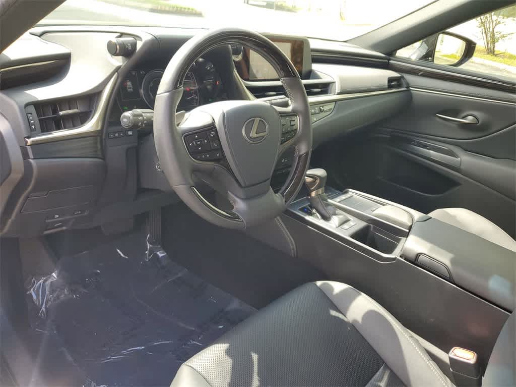 Used 2021 Lexus ES Hybrid 300h with VIN 58ADA1C10MU003962 for sale in Florida City, FL