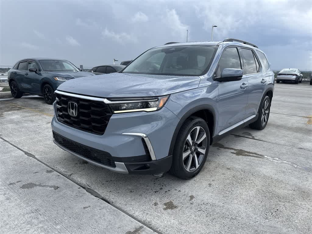 2024 Honda Pilot Touring