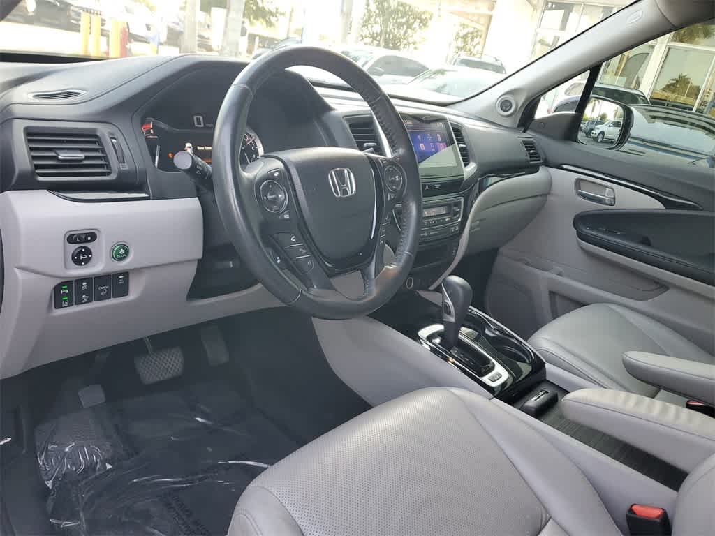 Used 2019 Honda Ridgeline RTL-E Used 2019 Honda Ridgeline RTL-E