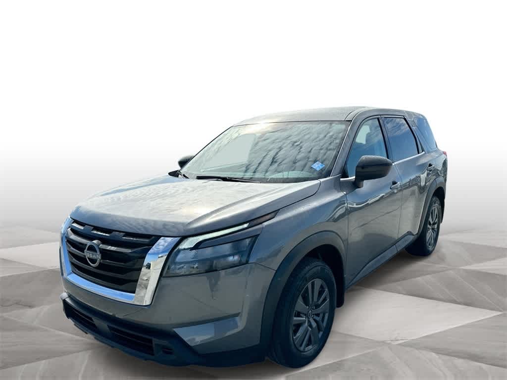 2024 Nissan Pathfinder S
