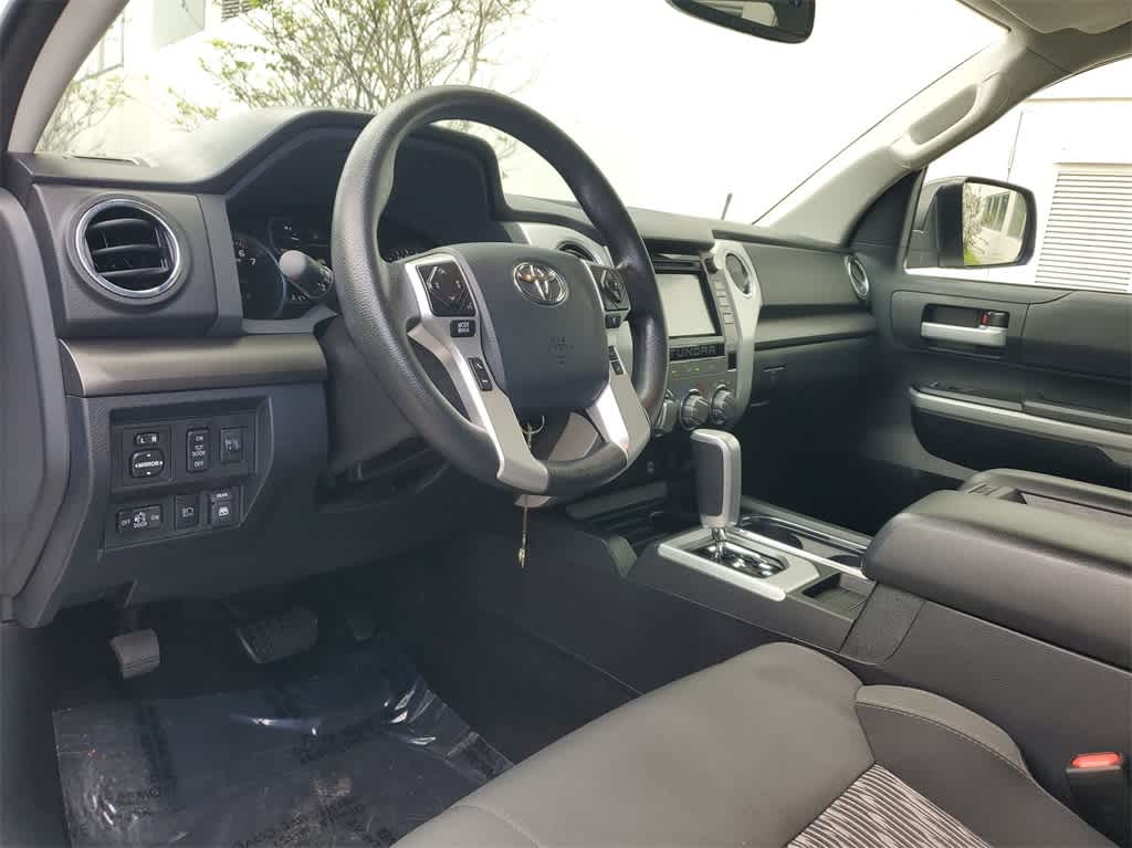 Used 2018 Toyota Tundra SR5 with VIN 5TFDW5F16JX738200 for sale in Florida City, FL