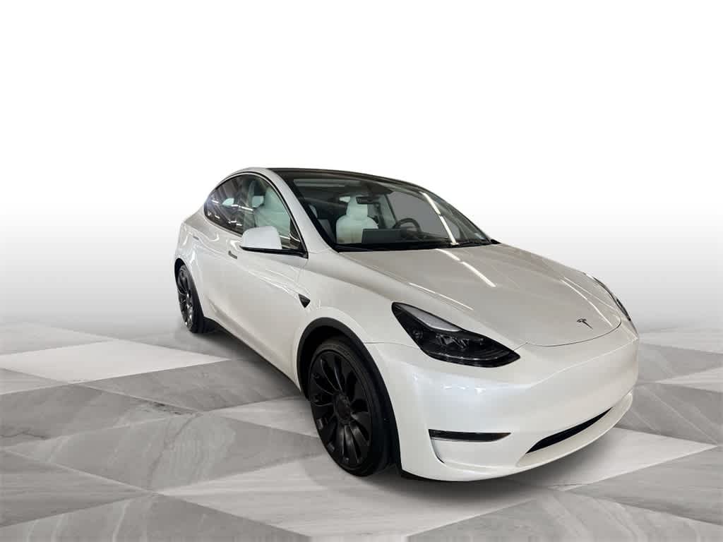 Used 2025 Tesla Model Y Performance with VIN 7SAYGDEF0SA353068 for sale in Florida City, FL