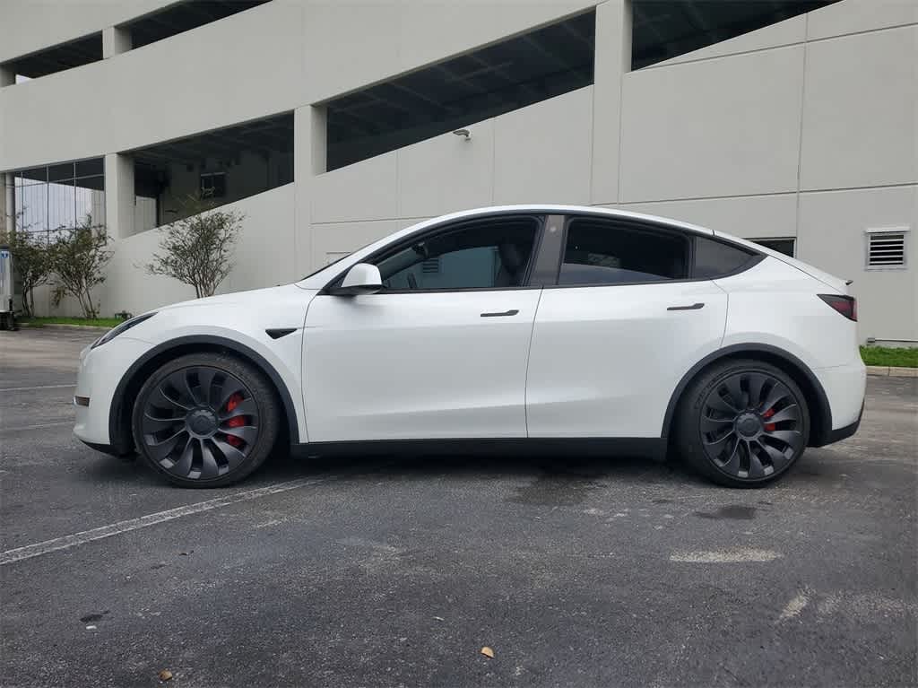 Used 2022 Tesla Model Y Performance with VIN 7SAYGDEF9NF329763 for sale in Florida City, FL