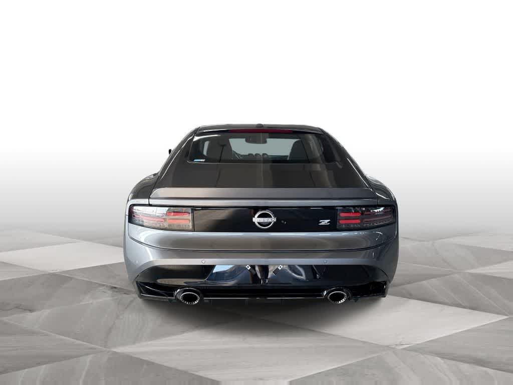 Used Gun Metallic 2025 Nissan Performance for Sale in Florida City