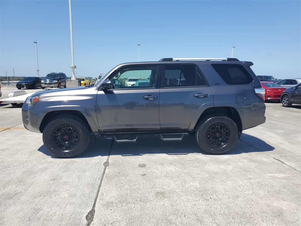 Used 2021 Toyota 4Runner SR5 Used 2021 Toyota 4Runner SR5