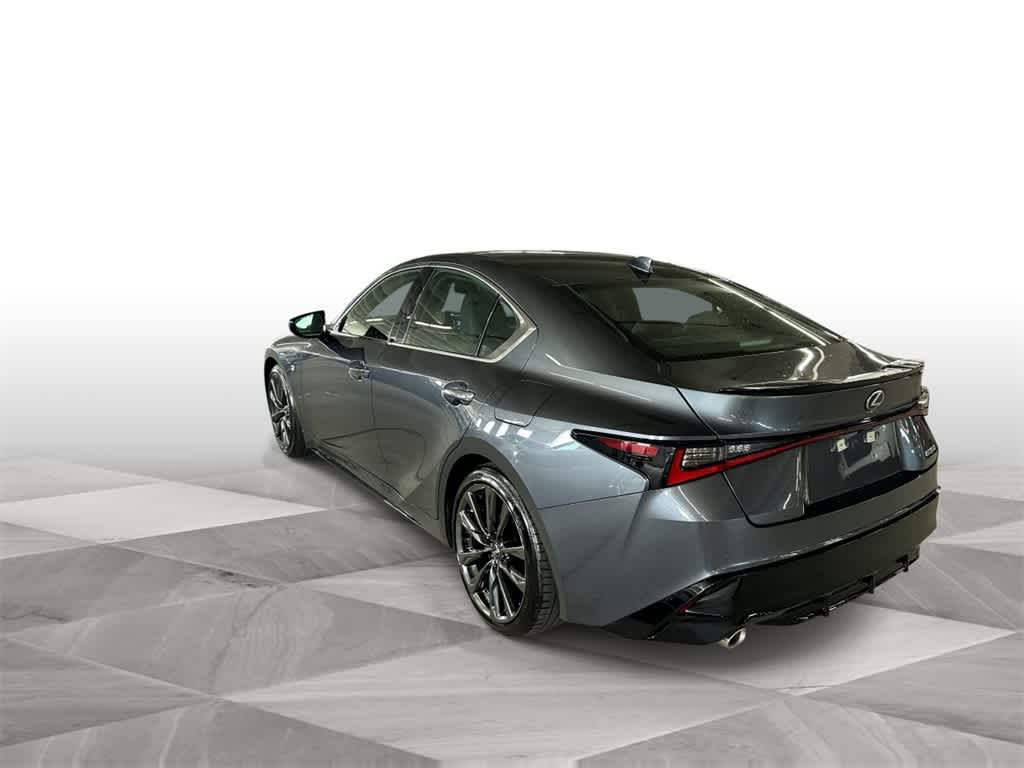 2024 Lexus IS 350 F SPORT photo 5