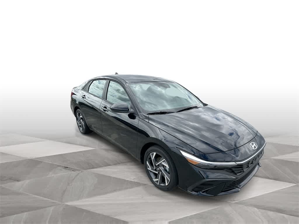 Used 2025 Hyundai Elantra Blue with VIN KMHLM4DJXSU122786 for sale in Florida City, FL