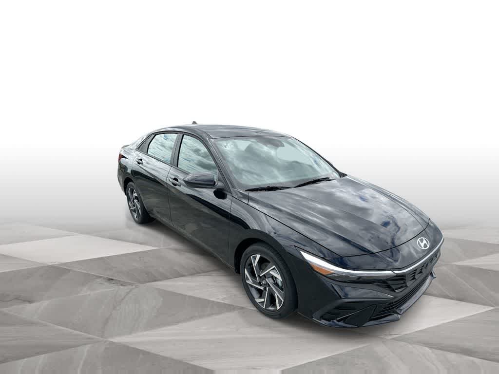 Used 2025 Hyundai Elantra Blue with VIN KMHLM4DJXSU122786 for sale in Florida City, FL