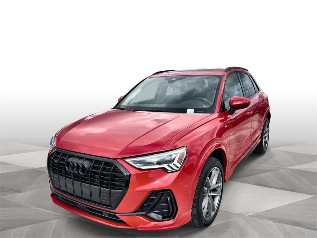2024 Audi Q3 S line Premium
