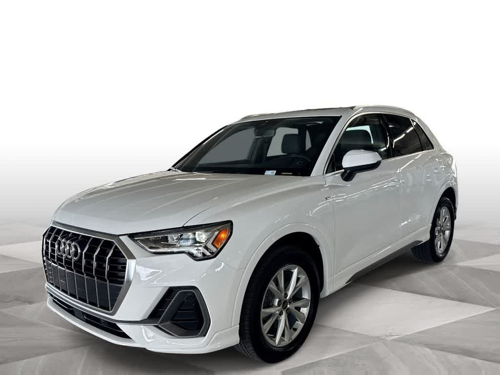 2025 Audi Q3 45 TFSI S Line Premium quattro's photo