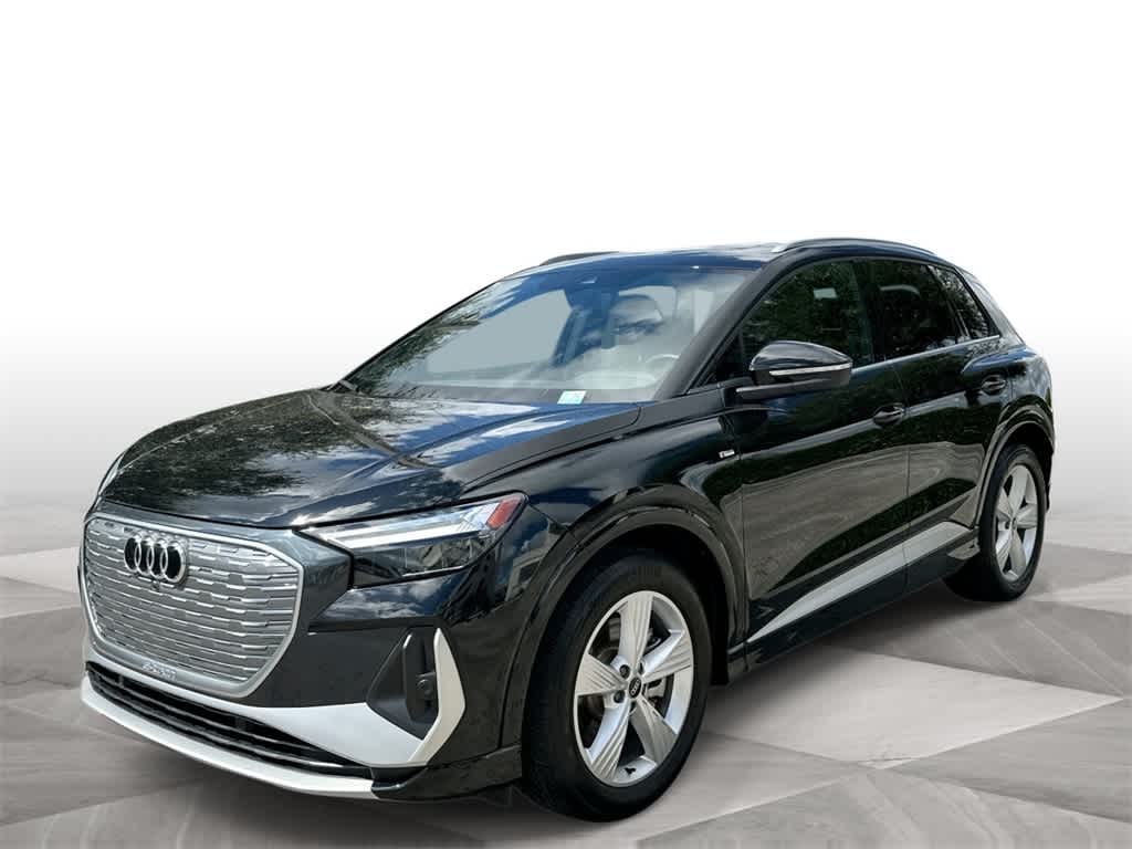 2025 Audi Q4 e-tron Premium Plus