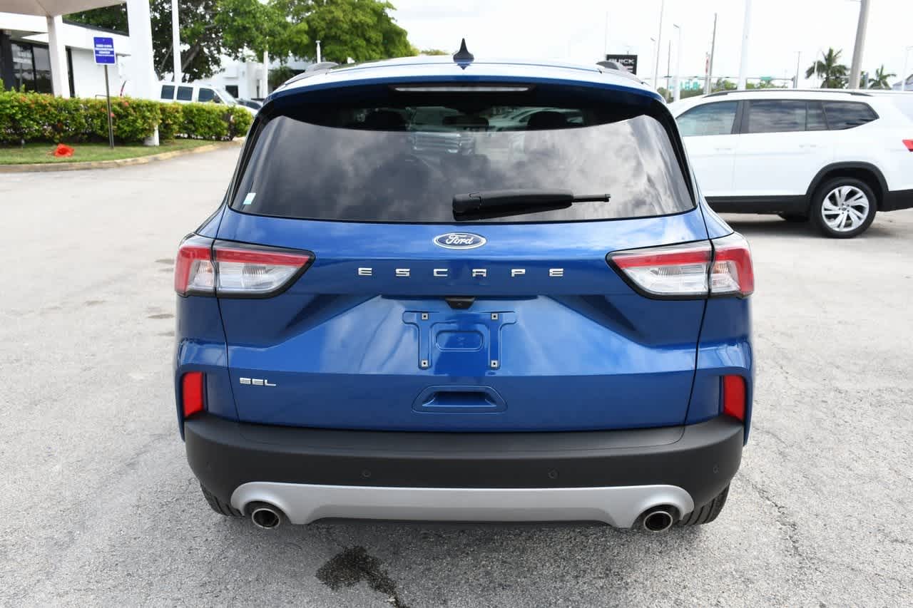 2022 Ford Escape SEL 4