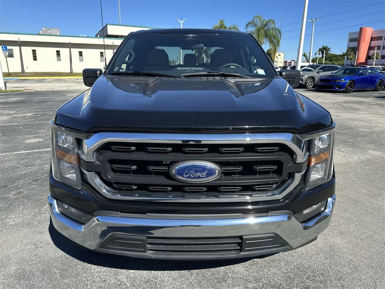 2023 Ford F-150 XLT 2WD SuperCrew 5.5 Box 2